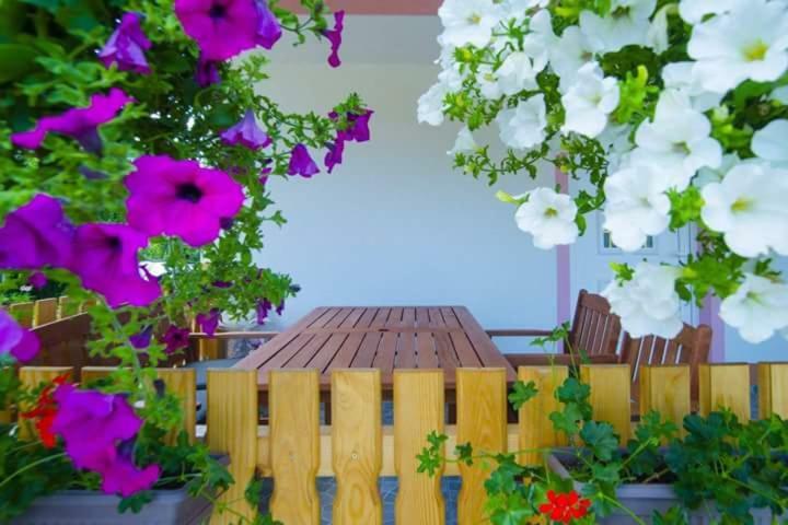 Guesthouse Ella Slunj Luaran gambar